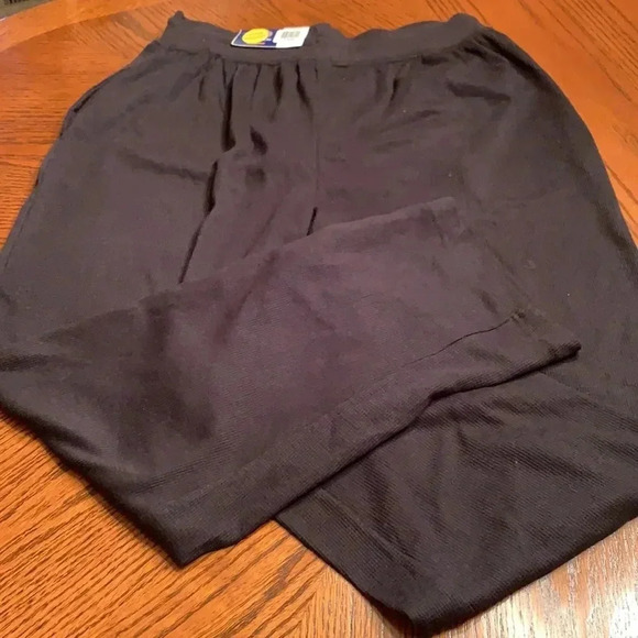 Sleepwear Fruit of the Loom Bottoms NWT 36/38 - Picture 6 of 7